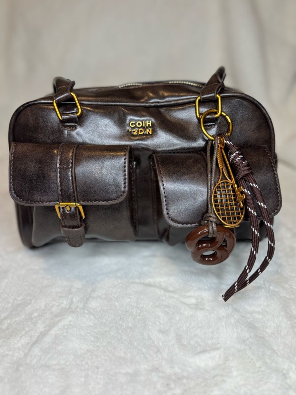 Viral Vintage double pocket Boston
Bag